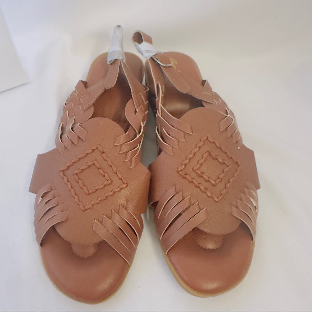 NWT in Box Angels Step SZ 8 Woman's Sandal Leather Upper Luggage Brown